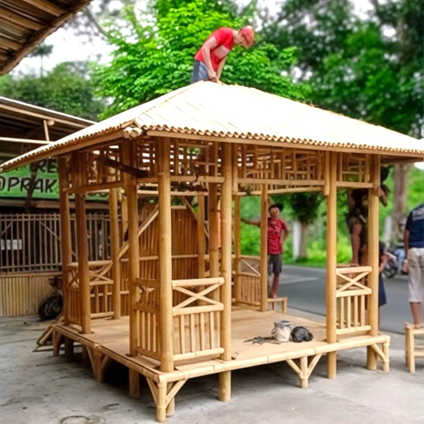 Elegant Bamboo Canopy with customizable canopy structure - ECO BAMBO