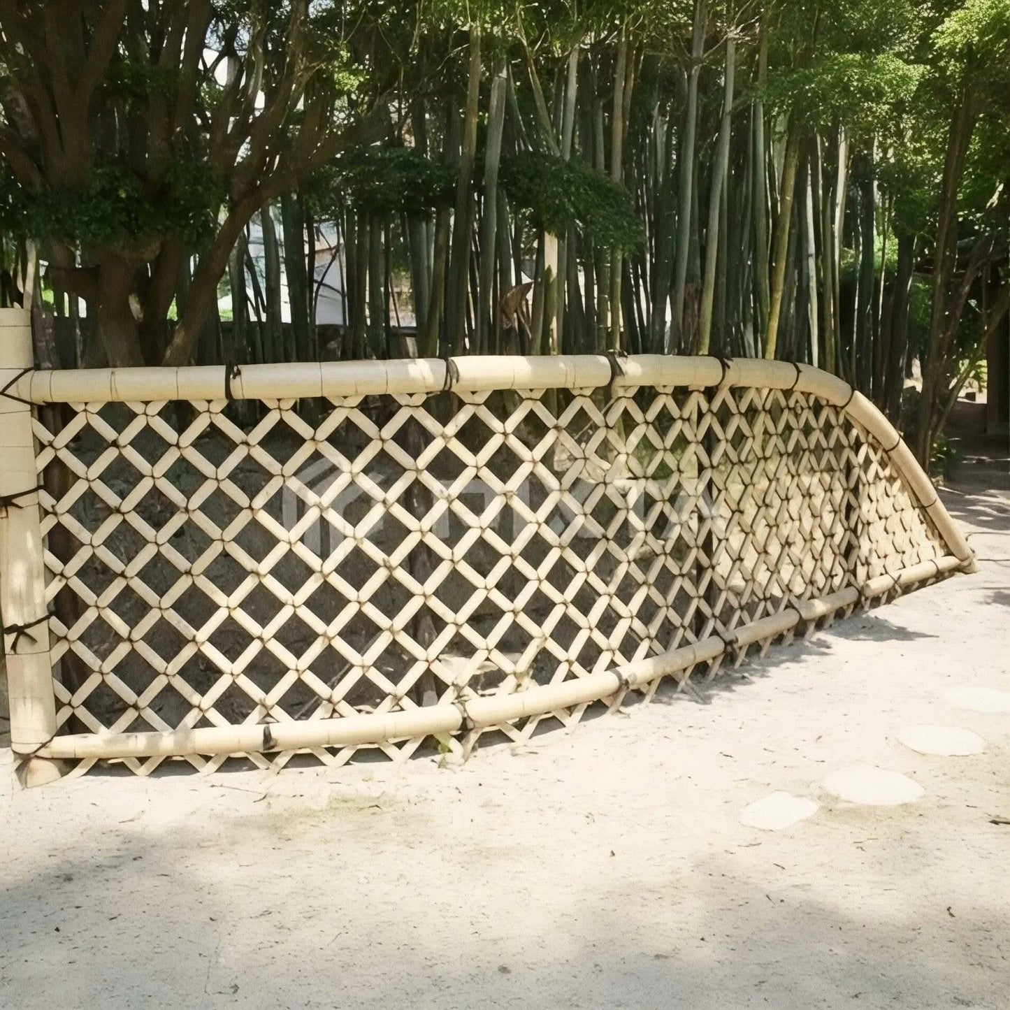 ECO BAMBO Bamboo Fence Beautifull Handmade Bamboo Fencing for corridor and hallway with 15 Years Lifespan