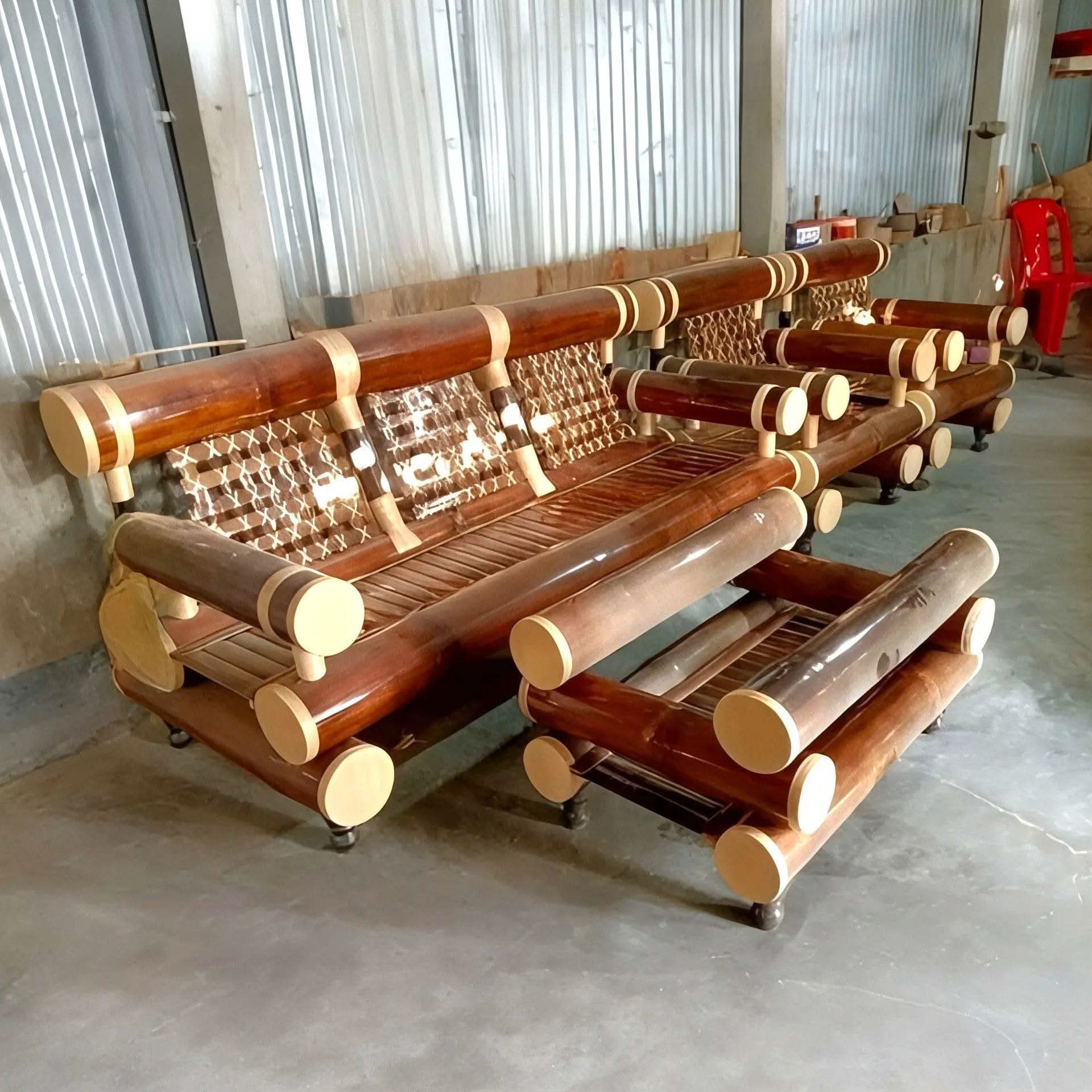 Ergonomic sectional Bamboo Sofa Jo Relaxation Ke Liye Best Hai - ECO BAMBO